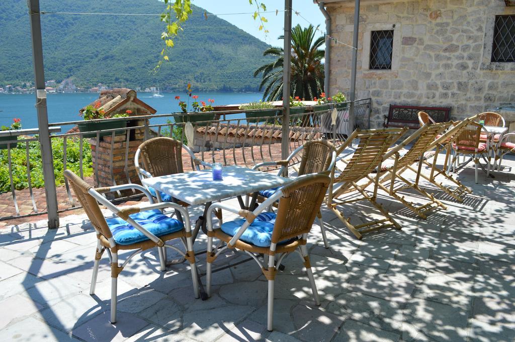 Apartments Franovic Perast Exteriör bild